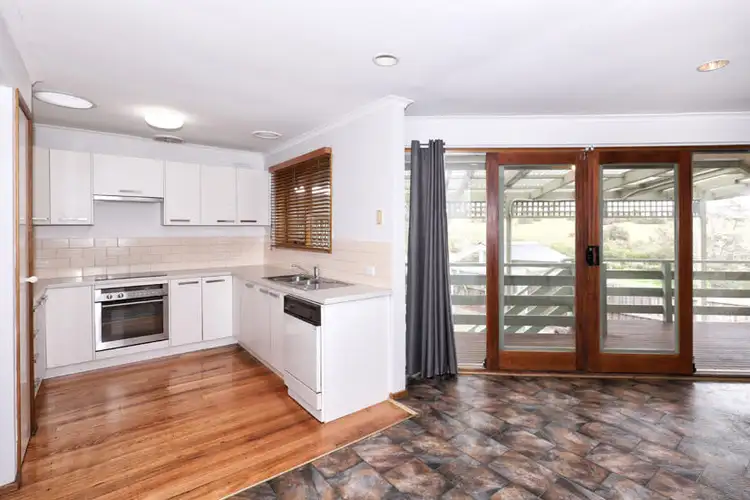 Sixth view of Homely house listing, 7 Gunn Court, Westmeadows VIC 3049
