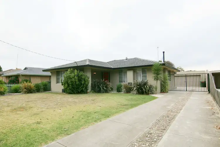 122 Wallace Street, Bairnsdale VIC 3875