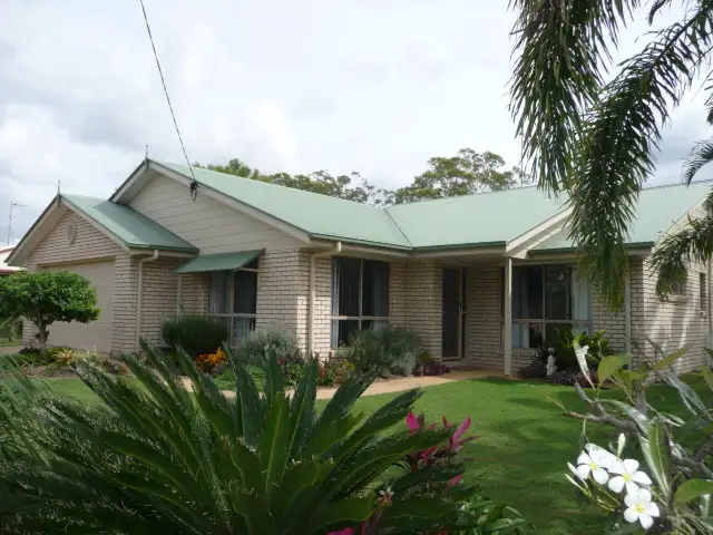194 Queen Elizabeth Dr, Cooloola Cove QLD 4580