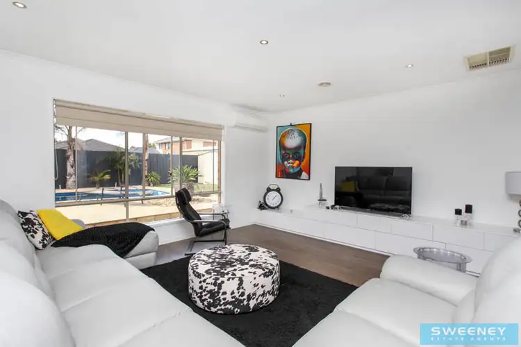 Sixth view of Homely house listing, 20 Taylors Hill Boulevard, Taylors Hill VIC 3037