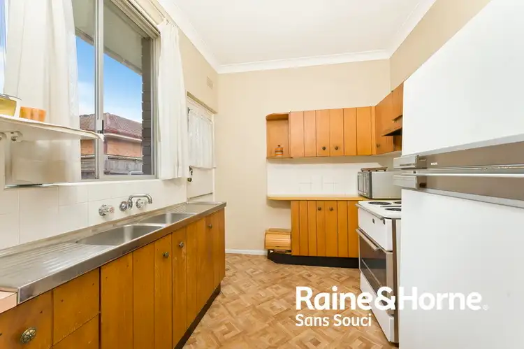 Third view of Homely villa listing, 4/30-32 Ida Street, Sans Souci NSW 2219