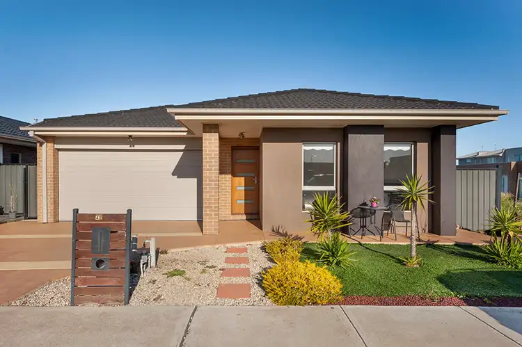 25 Gardner Terrace, Craigieburn VIC 3064