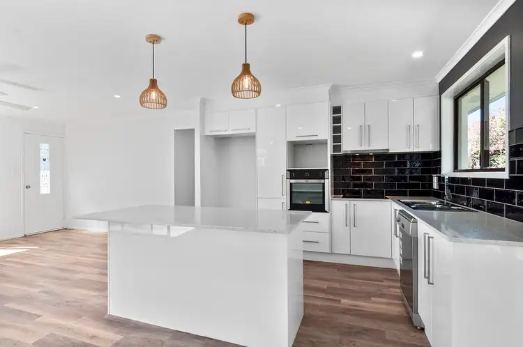 Second view of Homely house listing, 7 Meadow Brook Crescent, Merrimac QLD 4226