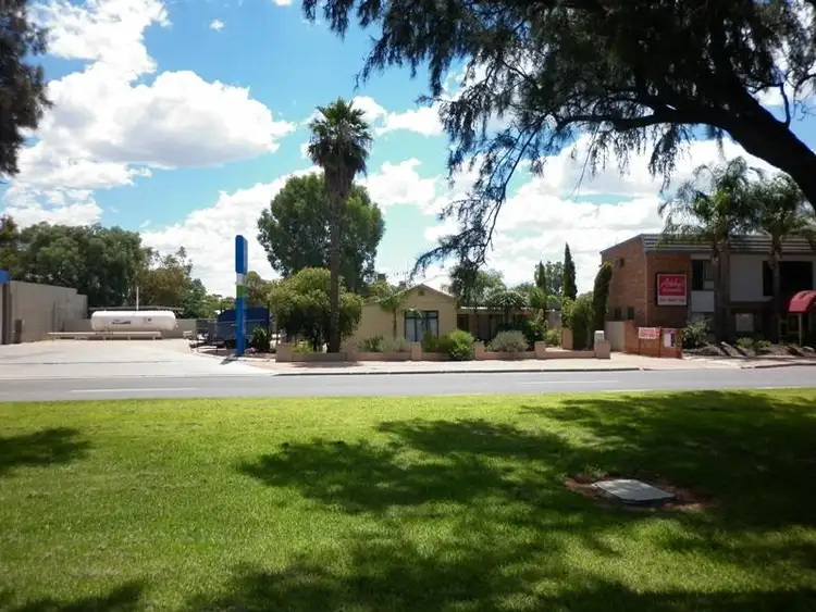 Sixth view of Homely house listing, 216 Renmark Avenue, Renmark SA 5341