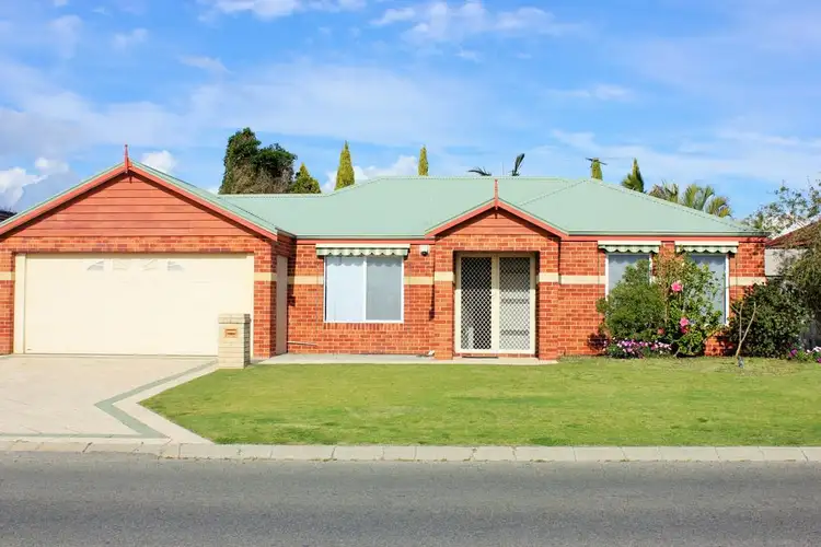 Main view of Homely house listing, 6 The Broadview, Landsdale WA 6065
