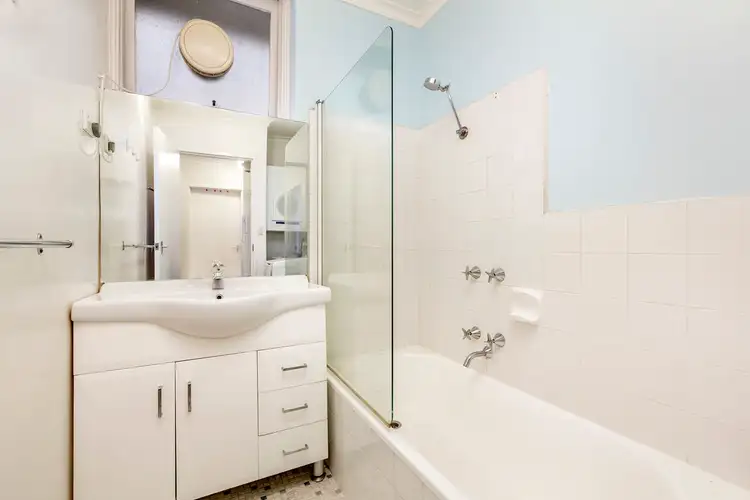 Fifth view of Homely apartment listing, 12/4-6 Auburn Grove, Hawthorn East VIC 3123