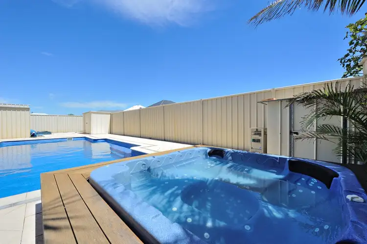 Second view of Homely house listing, 5 Mermaid Terrace, Singleton WA 6175