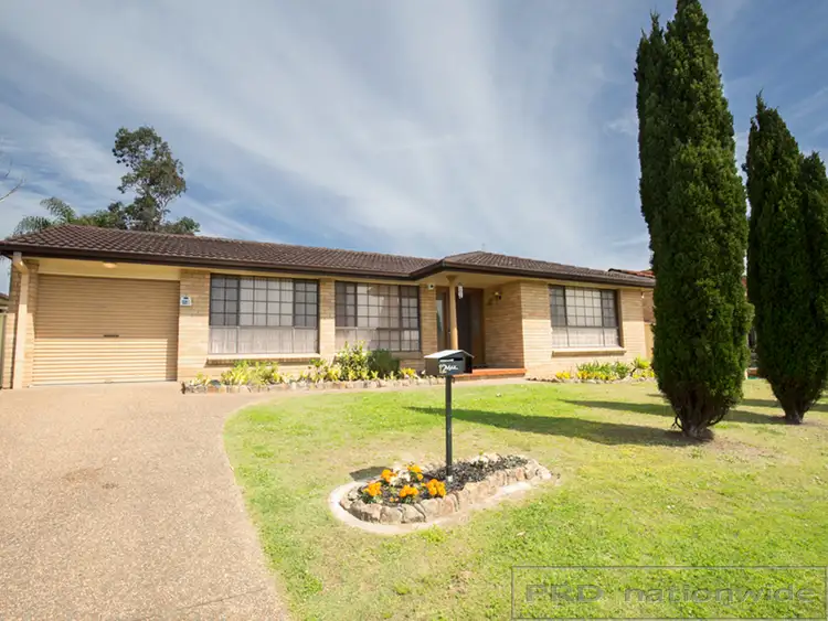 12 Schanck Dr, Metford NSW 2323