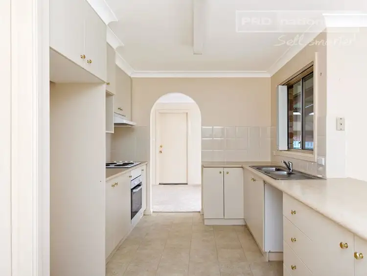 Sixth view of Homely house listing, 19 Hargrave Avenue, Lloyd NSW 2650