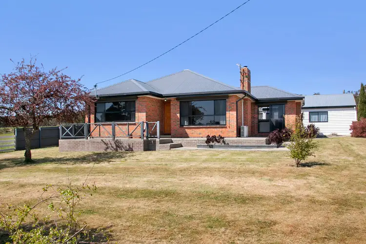 53 Broomfield Road, Creswick VIC 3363