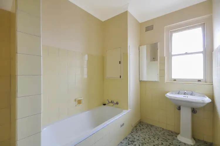 Fifth view of Homely house listing, 8/122 Katoomba Street, Katoomba NSW 2780