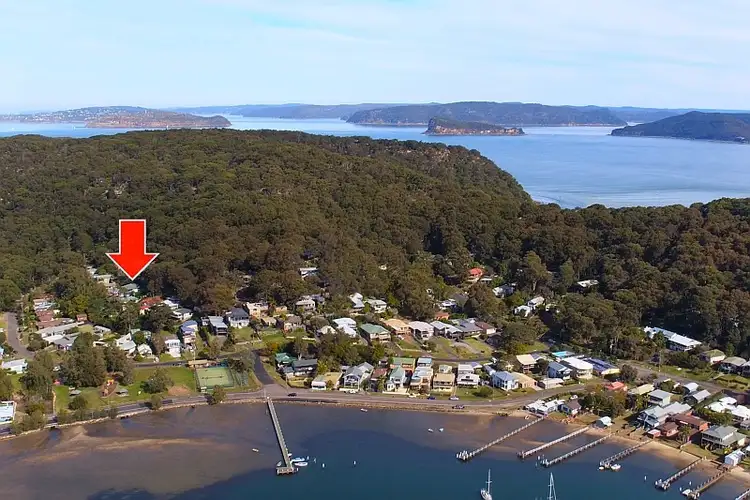 52 High View Road, Pretty Beach NSW 2257