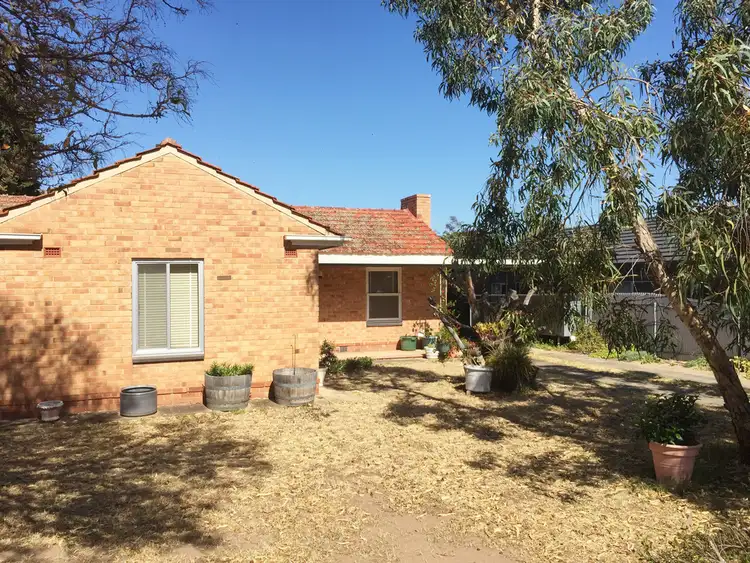 15 Guildford Street, Clearview SA 5085