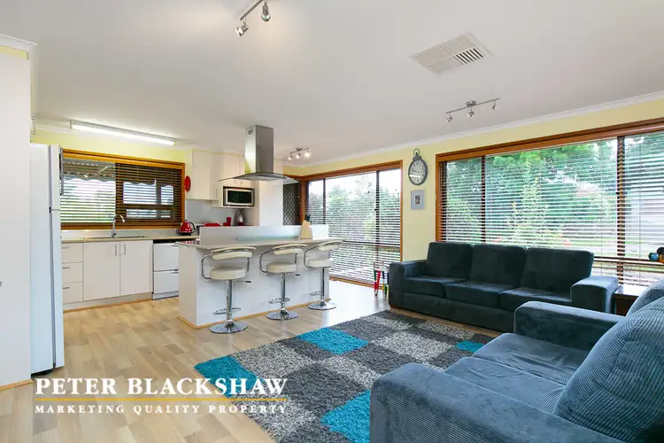 21 Johnstone Circuit, Calwell ACT 2905