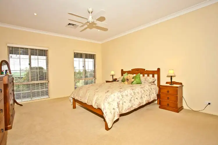 Fifth view of Homely house listing, 2 Vintage Row, Branxton NSW 2335