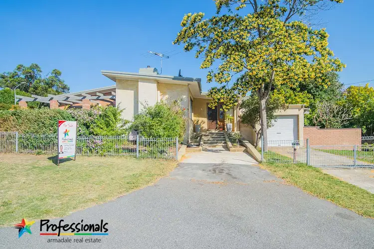 Second view of Homely house listing, 3 Steve St, Kelmscott WA 6111