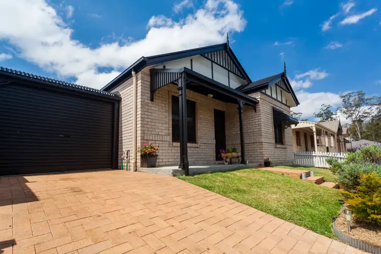 6 Kenilworth Cr, Waterford QLD 4133