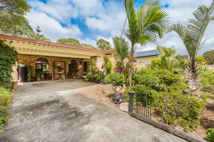 68 Robson Avenue, Gorokan NSW 2263