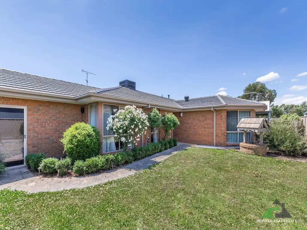 Main view of Homely house listing, 6 Baringa Park Drive, Narre Warren South VIC 3805