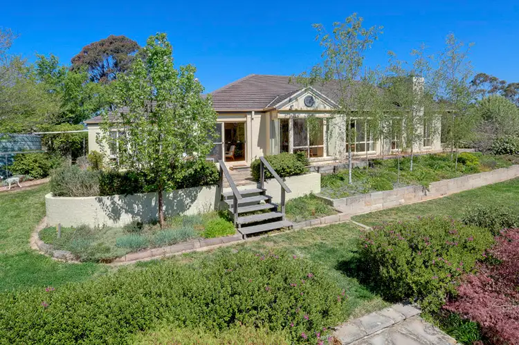 3 Lorna Close, Bundanoon NSW 2578