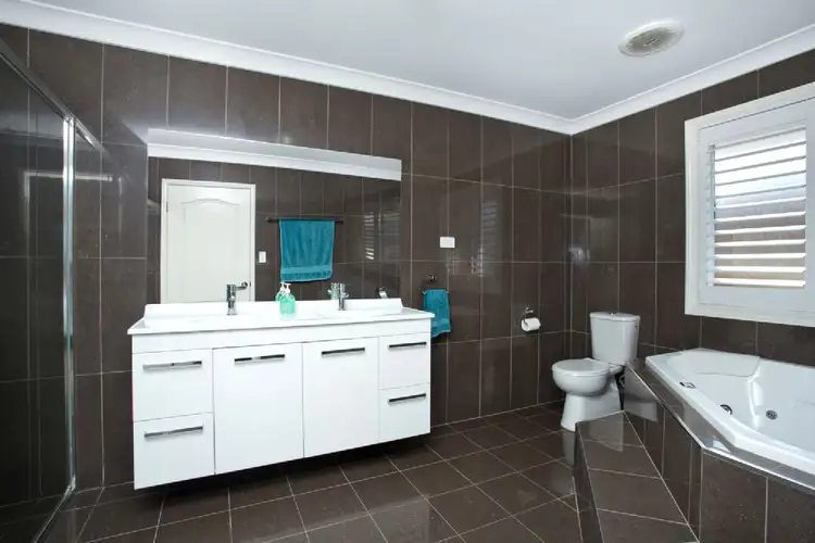 Fourth view of Homely house listing, 18 Semillon Ridge, Gillieston Heights NSW 2321