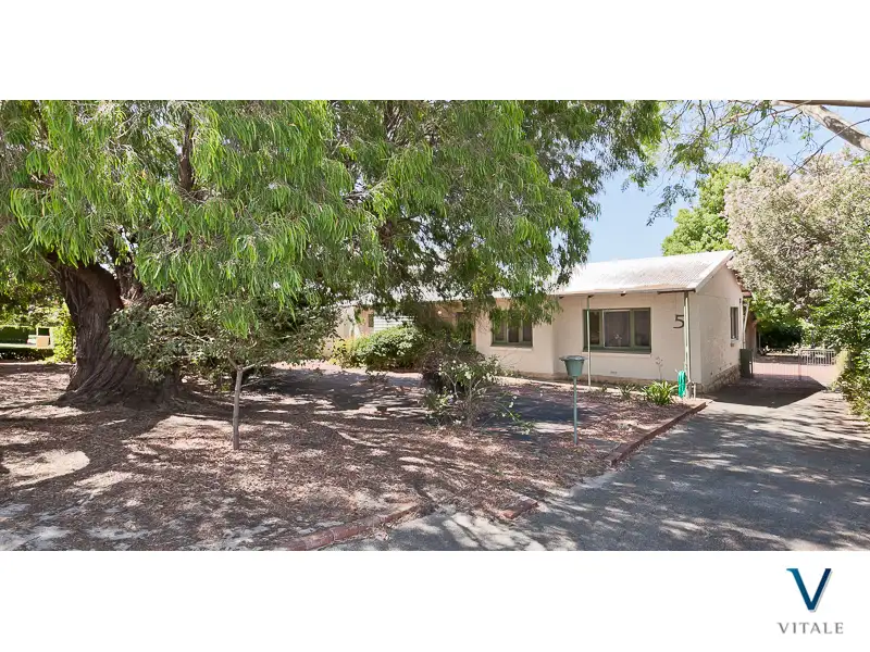 Main view of Homely house listing, 5 Curruthers Road, Mount Pleasant WA 6153