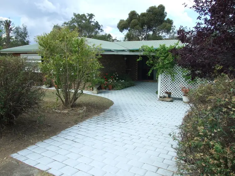82 Tooth Street, Warwick QLD 4370