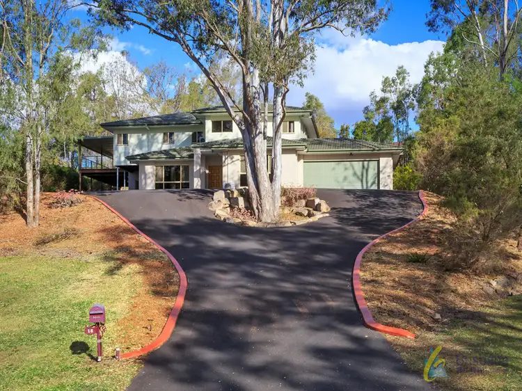 15 Walker Place, Pullenvale QLD 4069