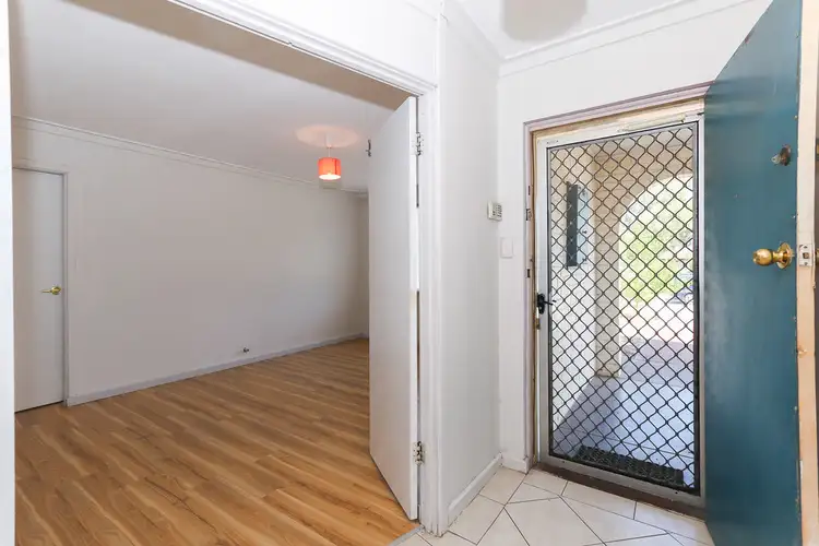 Fourth view of Homely house listing, 5 BANKSIA ROAD, Camillo WA 6111