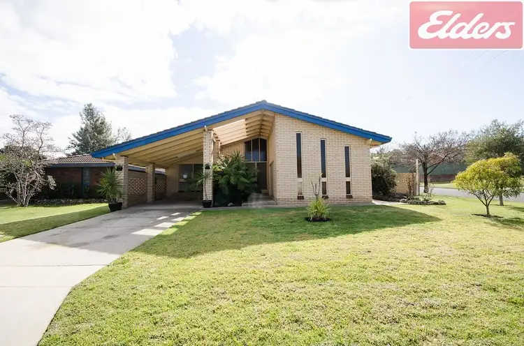 326 Mark Crescent, Lavington NSW 2641