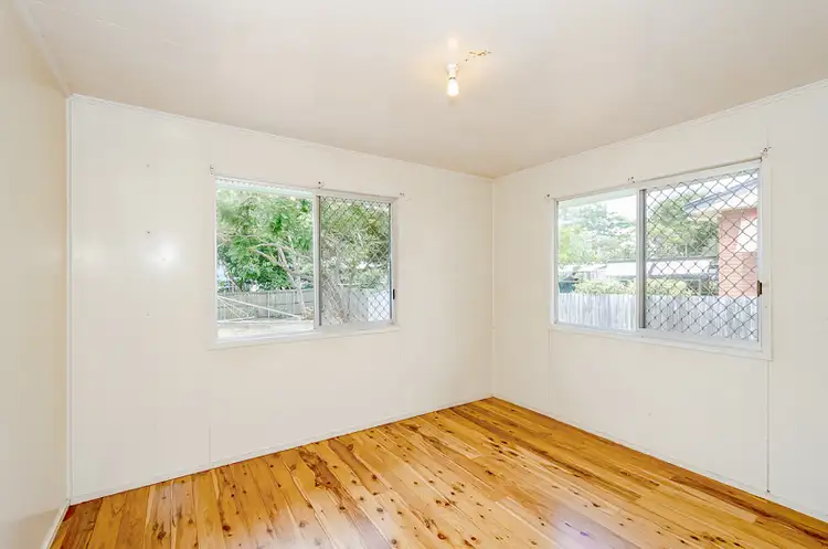 Seventh view of Homely house listing, 2 Harlequin Street, Toolooa QLD 4680