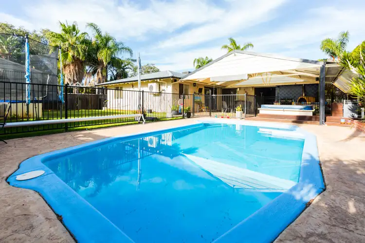 5 Rosemary Court, Huntingdale WA 6110