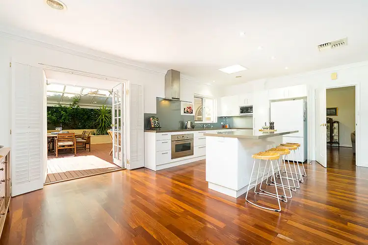 19 Palmer Street, Attadale WA 6156
