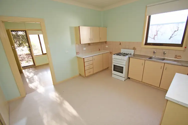 Fifth view of Homely house listing, 1/3 - 27/29 Twentieth Street, Renmark SA 5341