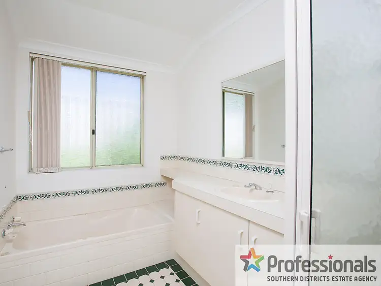 Fifth view of Homely unit listing, 1/11 Carlson Place, Usher WA 6230