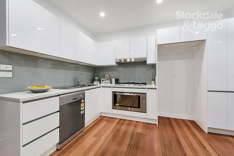 Fifth view of Homely house listing, 2 /1 Marrson Place, Glenroy VIC 3046