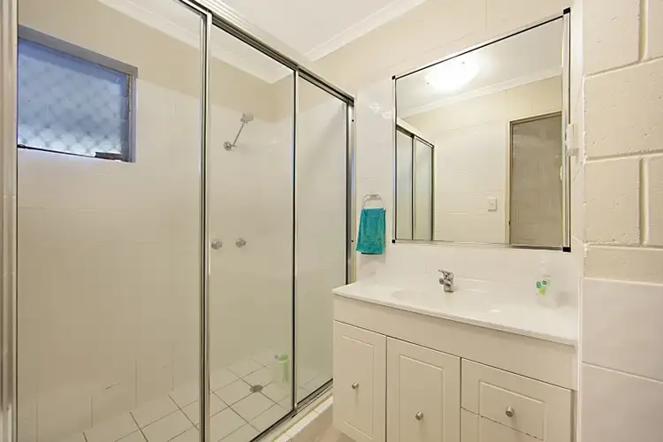 Fifth view of Homely unit listing, 4/31 Harold Street, West End QLD 4810
