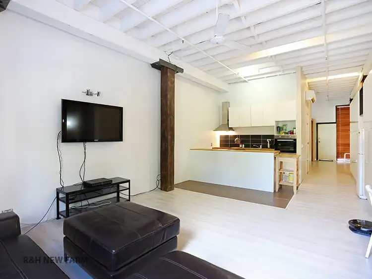 Second view of Homely apartment listing, 89/53 Vernon Terrace, Teneriffe QLD 4005