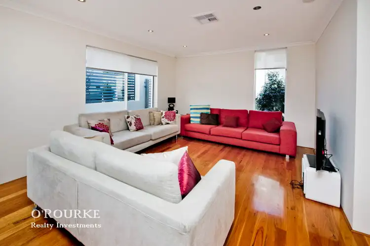 Sixth view of Homely townhouse listing, 8 a Pearl Parade, Scarborough WA 6019