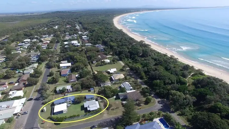 Second view of Homely house listing, 7 Vine St, Hat Head NSW 2440