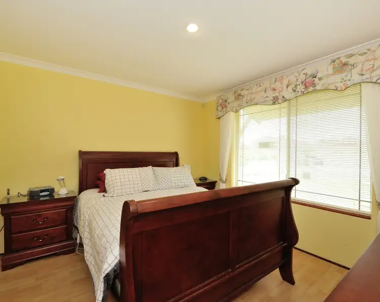 Third view of Homely house listing, 5 Violet Grove, Warnbro WA 6169