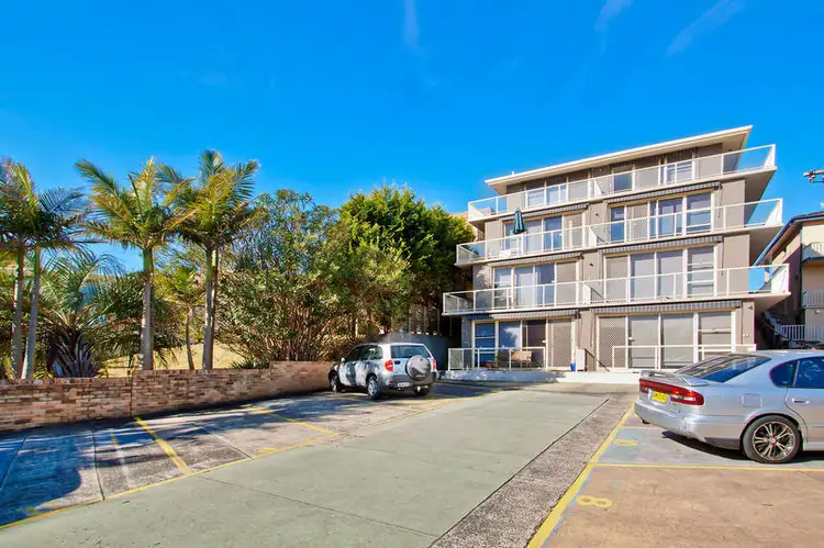 Third view of Homely unit listing, 1/37 Ocean View Drive, Wamberal NSW 2260