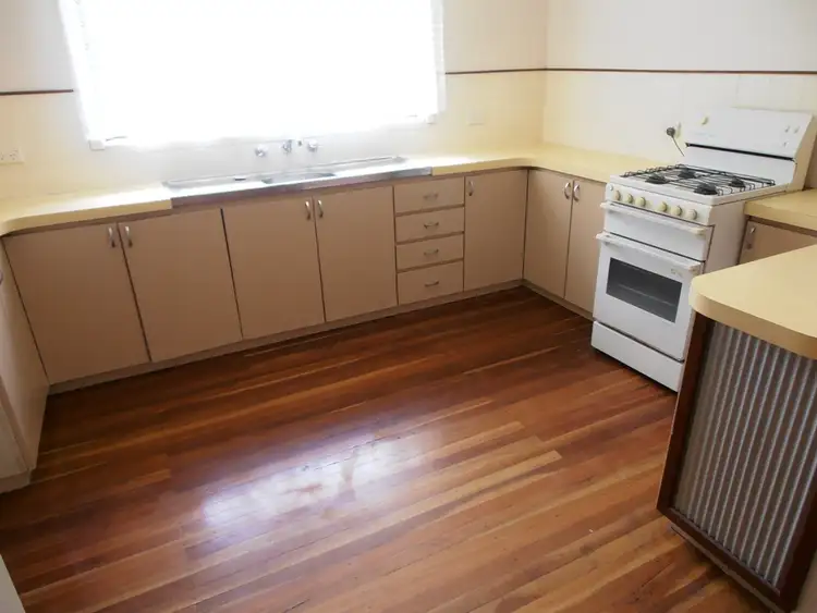 Main view of Homely house listing, 8 STRATTIMORE PLACE, Australind WA 6233