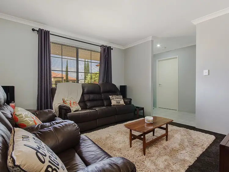 Second view of Homely house listing, 6 Aldersyde Meander, Baldivis WA 6171