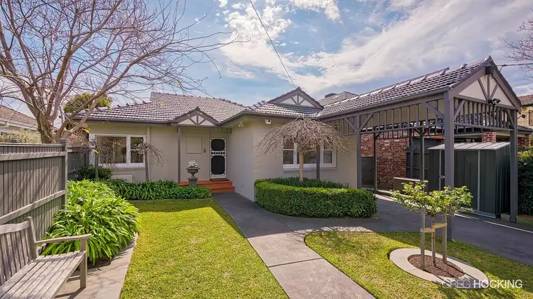 15A Fifth Street, Parkdale VIC 3195