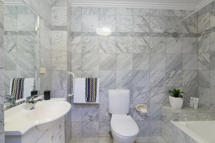 Fourth view of Homely apartment listing, 204/402-420 Pacific Highway, Crows Nest NSW 2065