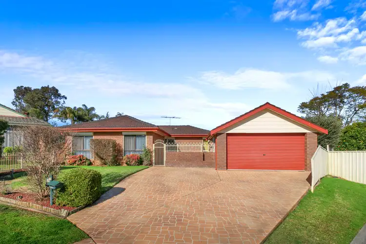 6 Luff Place, Ingleburn NSW 2565