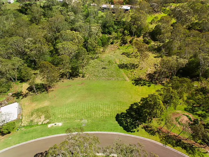 3 Echidna Crescent, Top Camp QLD 4350