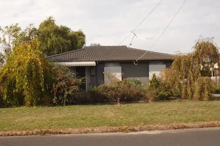16 Dodemaides Road, Trafalgar VIC 3824