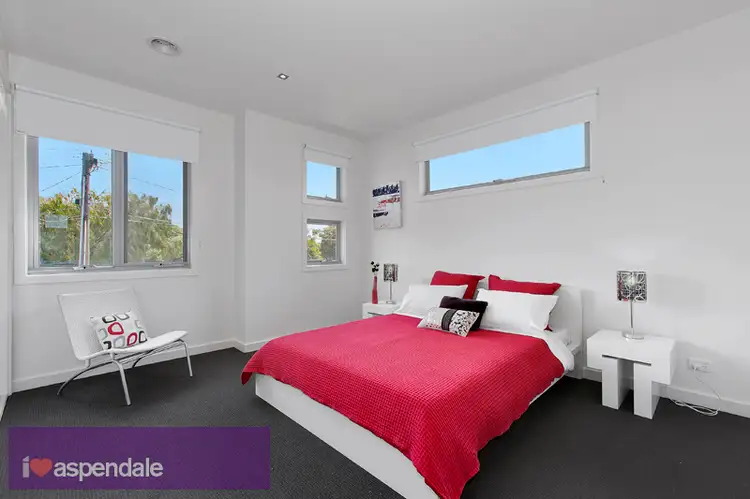 Seventh view of Homely townhouse listing, 1/8 Mountview Street, Aspendale VIC 3195
